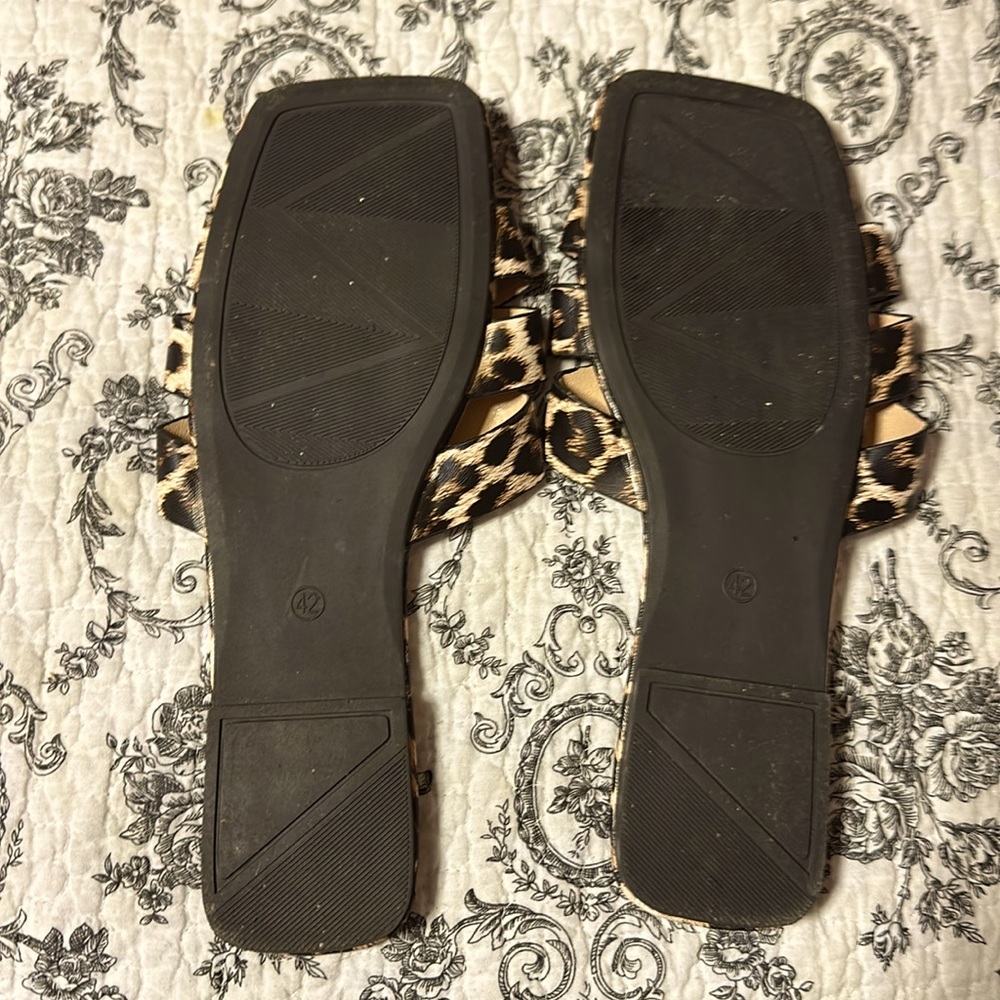 Leopard Slides. - Picture 5 of 5